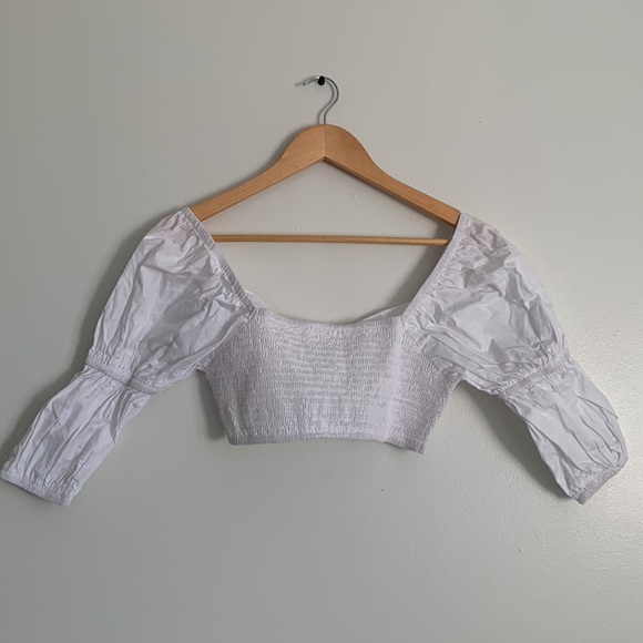 Zaful Longsleeve Cropped top front bow design in white - Picture 2 of 3